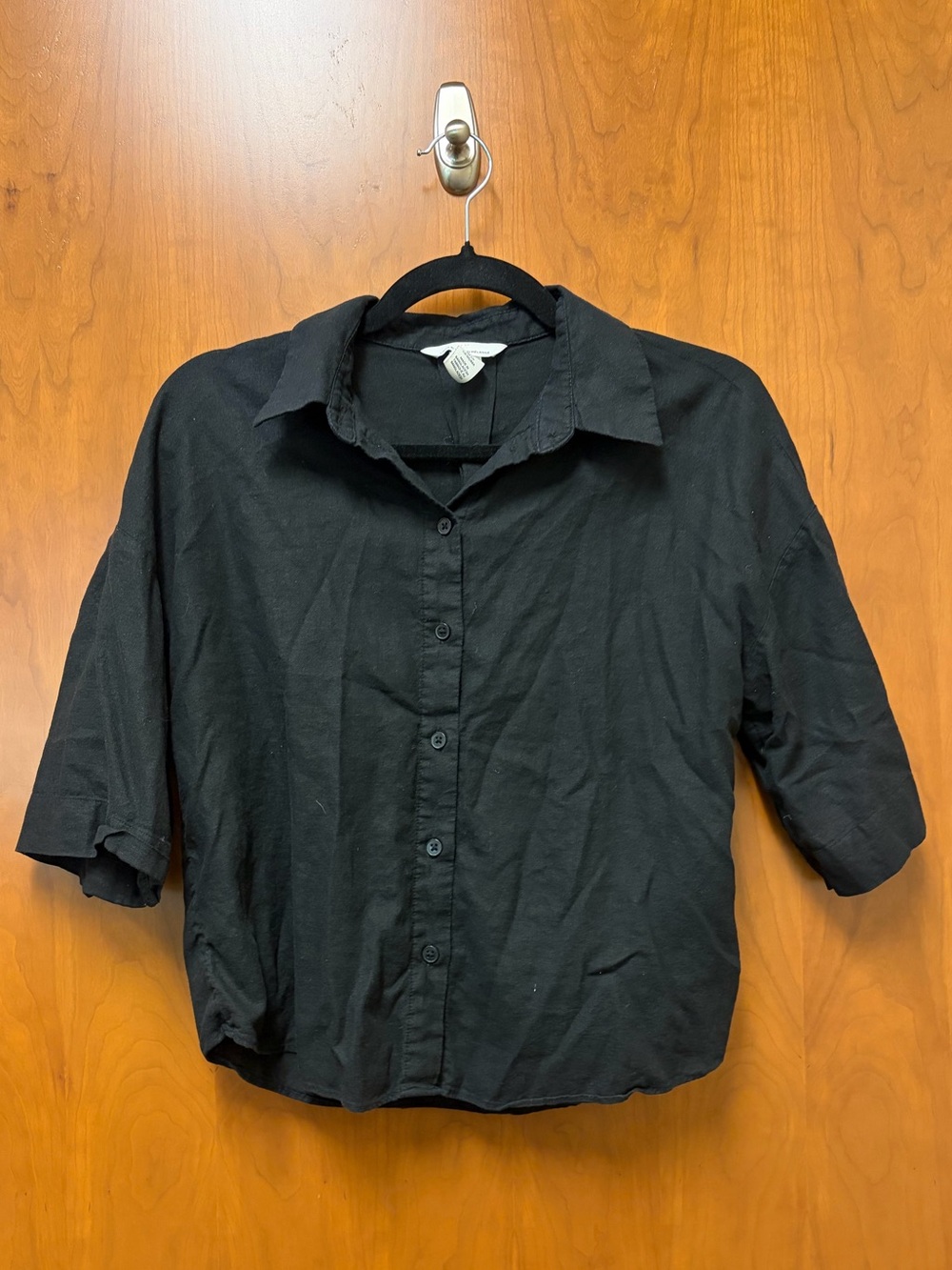 H&M Black Linen Blend Short-Sleeve Button-Down Shirt